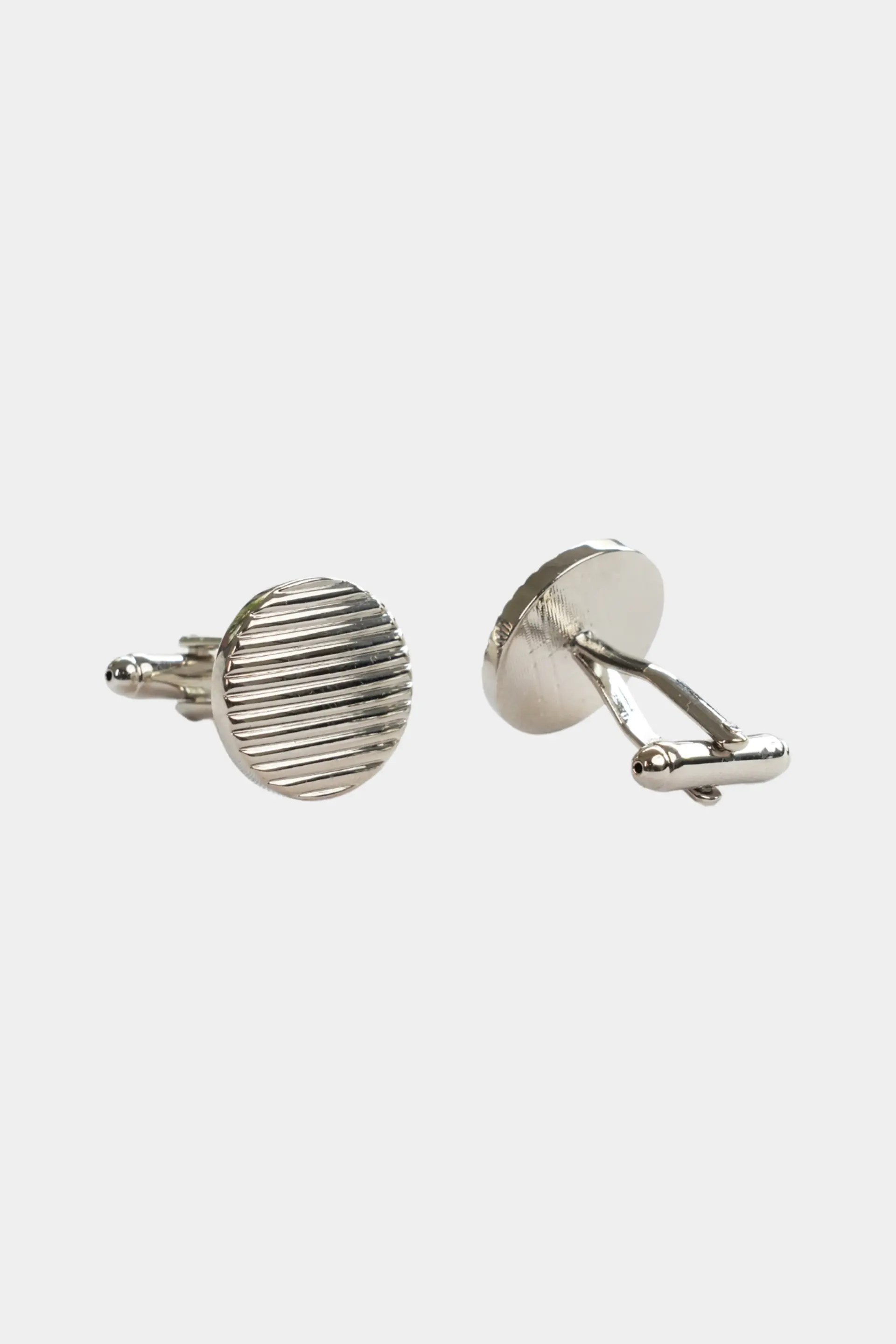 Round Silver